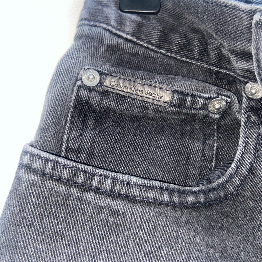 Calvin Klein Jeans - Picture 5 of 7